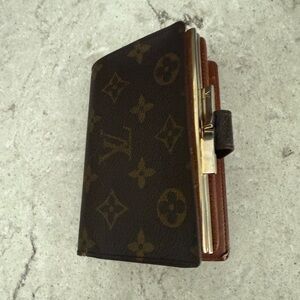 Louis Vuitton Dark Brown Monogram Card Holder/wallet